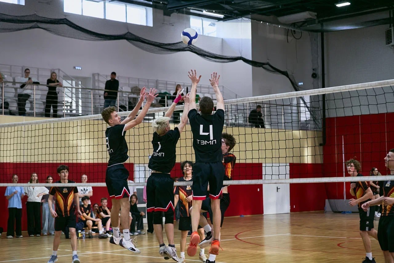 Лучших волейболистов определили в рамках Балашихинской школьной лиги Лучших волейболистов определили в рамках Балашихинской школьной лиги
