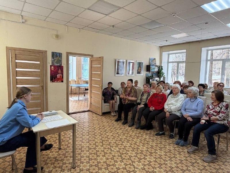 В социальном центре «Пушкинский» прошла встреча участников проекта «Активное долголетие» с представителями прокуратуры В социальном центре «Пушкинский» прошла встреча участников проекта «Активное долголетие» с представителями прокуратуры