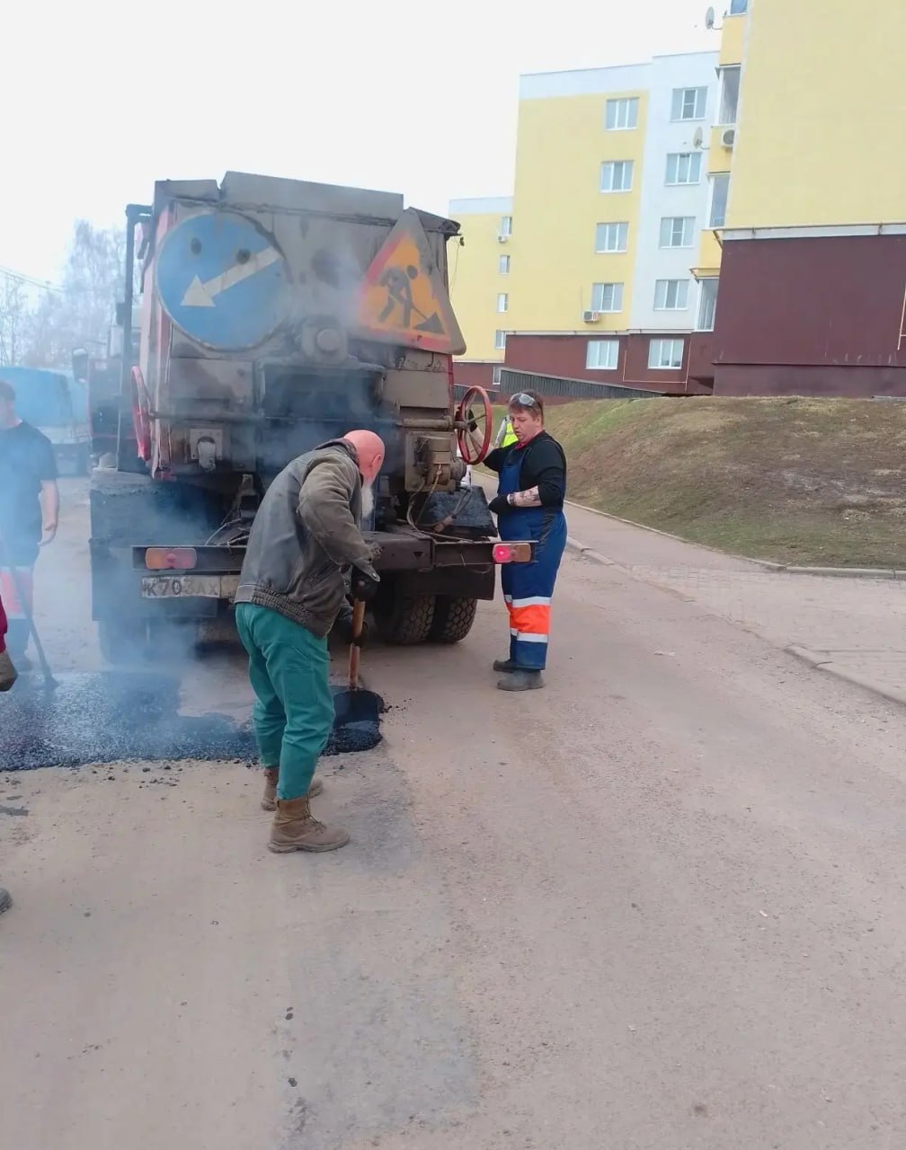 2196 ям на дорожном покрытии устранили дорожные службы Городского округа Коломна в марте 2196 ям на дорожном покрытии устранили дорожные службы Городского округа Коломна в марте