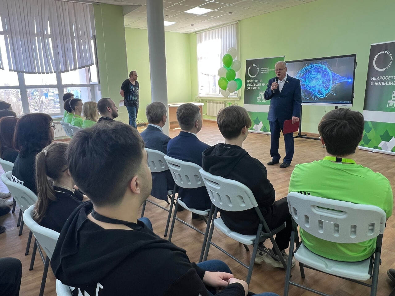 В Ступинском техникуме стартовал межрегиональный этап чемпионата «Профессионалы» по компетенции «Нейросети и большие данные» В Ступинском техникуме стартовал межрегиональный этап чемпионата «Профессионалы» по компетенции «Нейросети и большие данные»