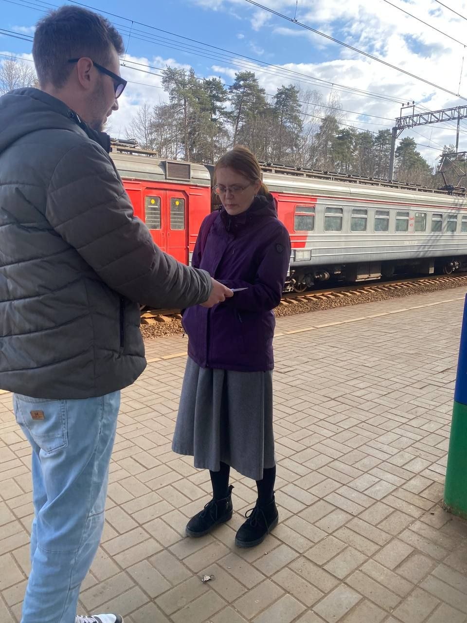 Безопасность на железной дороге: рейд на станции «Правда» Безопасность на железной дороге: рейд на станции «Правда»