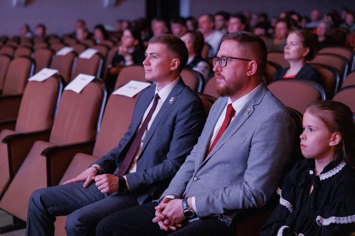 Мелодия твоей души. В стенах Зимнего театра прошел настоящий праздник музыки – XI Всероссийский конкурс юных пианистов им. Я. Флиера Мелодия твоей души. В стенах Зимнего театра прошел настоящий праздник музыки – XI Всероссийский конкурс юных пианистов им. Я. Флиера