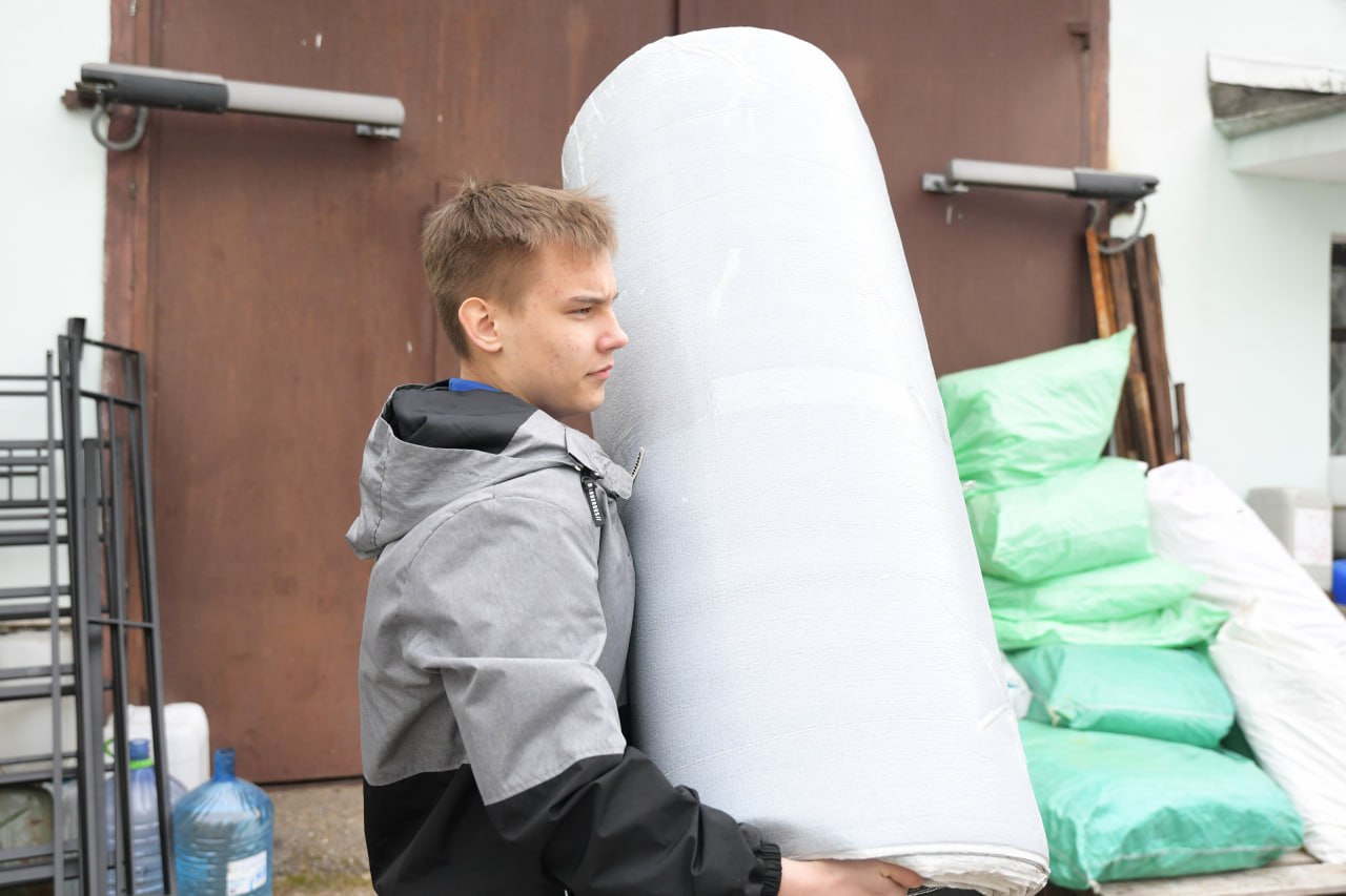 Очередной гуманитарный груз отправлен в зону СВО по запросу бойца Очередной гуманитарный груз отправлен в зону СВО по запросу бойца