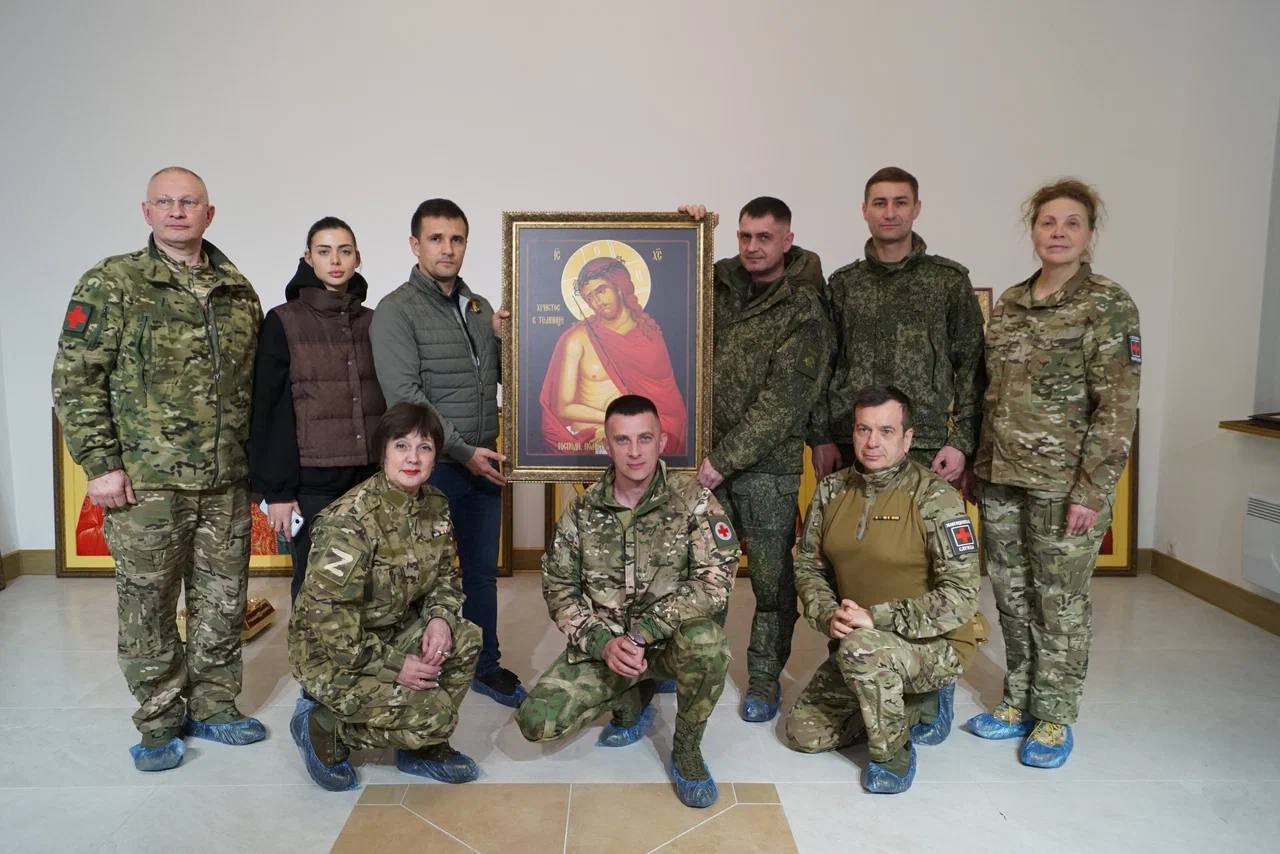 Станислав Каторов: В Луганске вместе с начальником Межрайонной инспекции Федеральной налоговой службы №14 Павлом Игоревичем Шагиным посетили подразделение Таманской дивизии