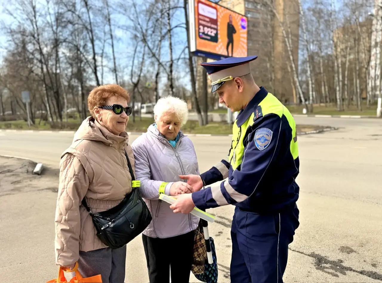 Сегодня, в праздник Вербного воскресенья, особое внимание уделяется пожилым людям Сегодня, в праздник Вербного воскресенья, особое внимание уделяется пожилым людям