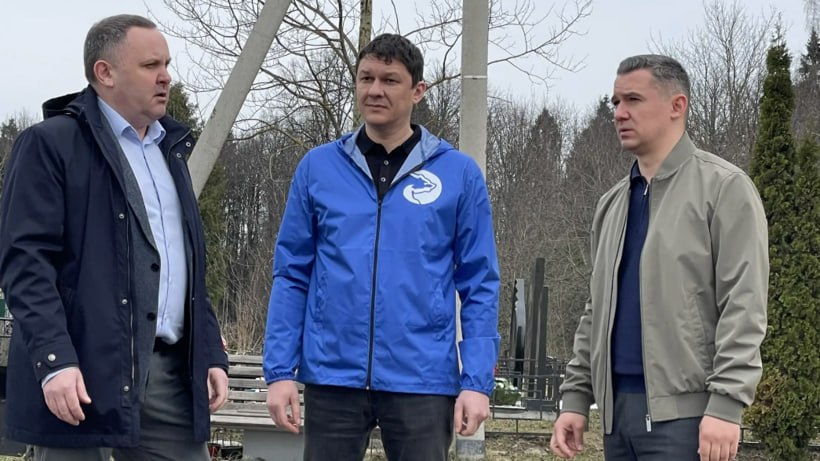 Кладбища Солнечногорска приводят в порядок к праздникам Кладбища Солнечногорска приводят в порядок к праздникам