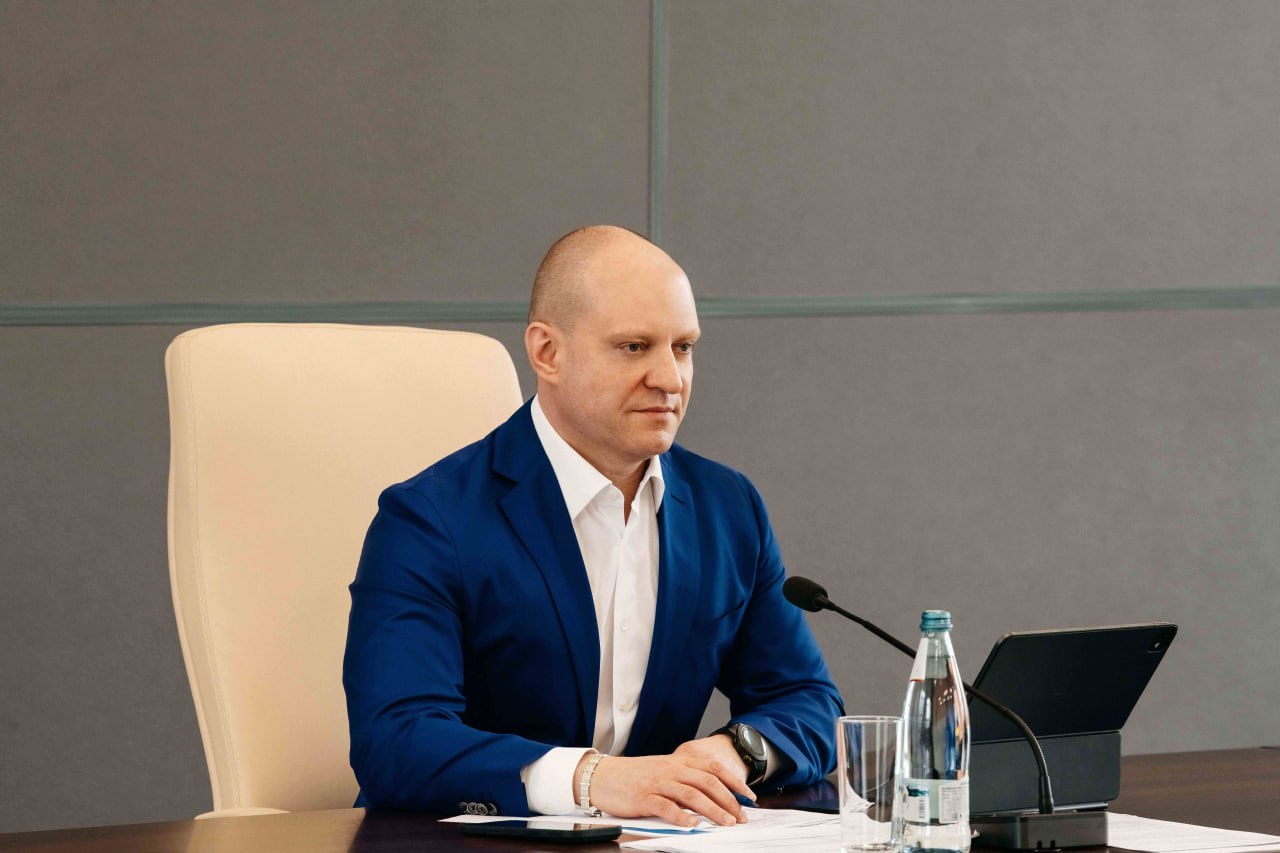 Максим Красноцветов: Сегодня прошло еженедельное совещание под председательством Андрея Воробьева