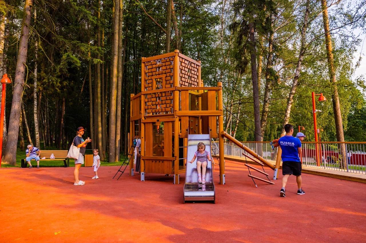 Сергей Юров: На еженедельном ВКС с Губернатором Московской области ключевой темой стало благоустройство территорий Сергей Юров: На еженедельном ВКС с Губернатором Московской области ключевой темой стало благоустройство территорий