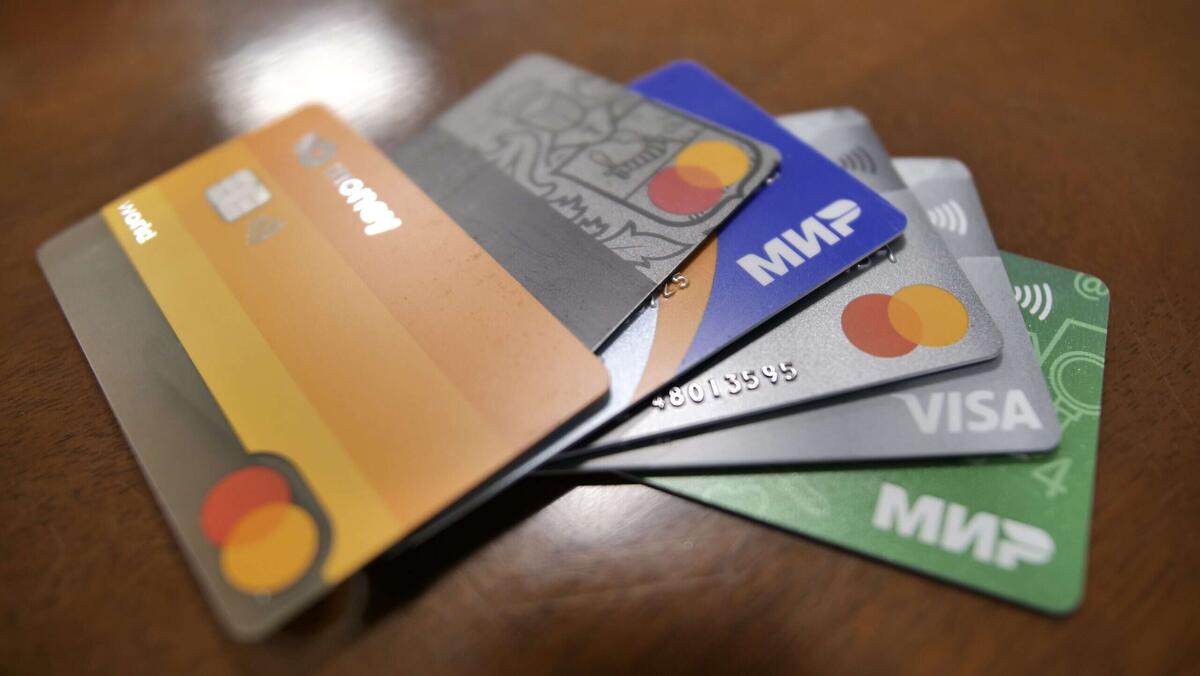 Исчезновение средств с забытых карт: почему это происходит и как защитить свои финансы