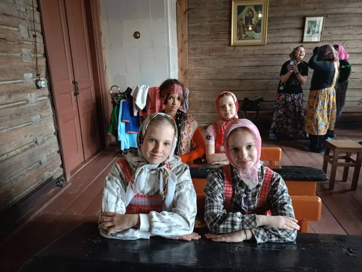 У Орлят каникулы — не для скуки, а для открытий! У Орлят каникулы — не для скуки, а для открытий!