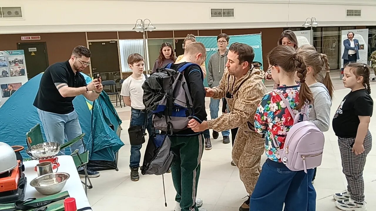 Мастеркласс для детей участников СВО прошел в Красногорске Мастеркласс для детей участников СВО прошел в Красногорске