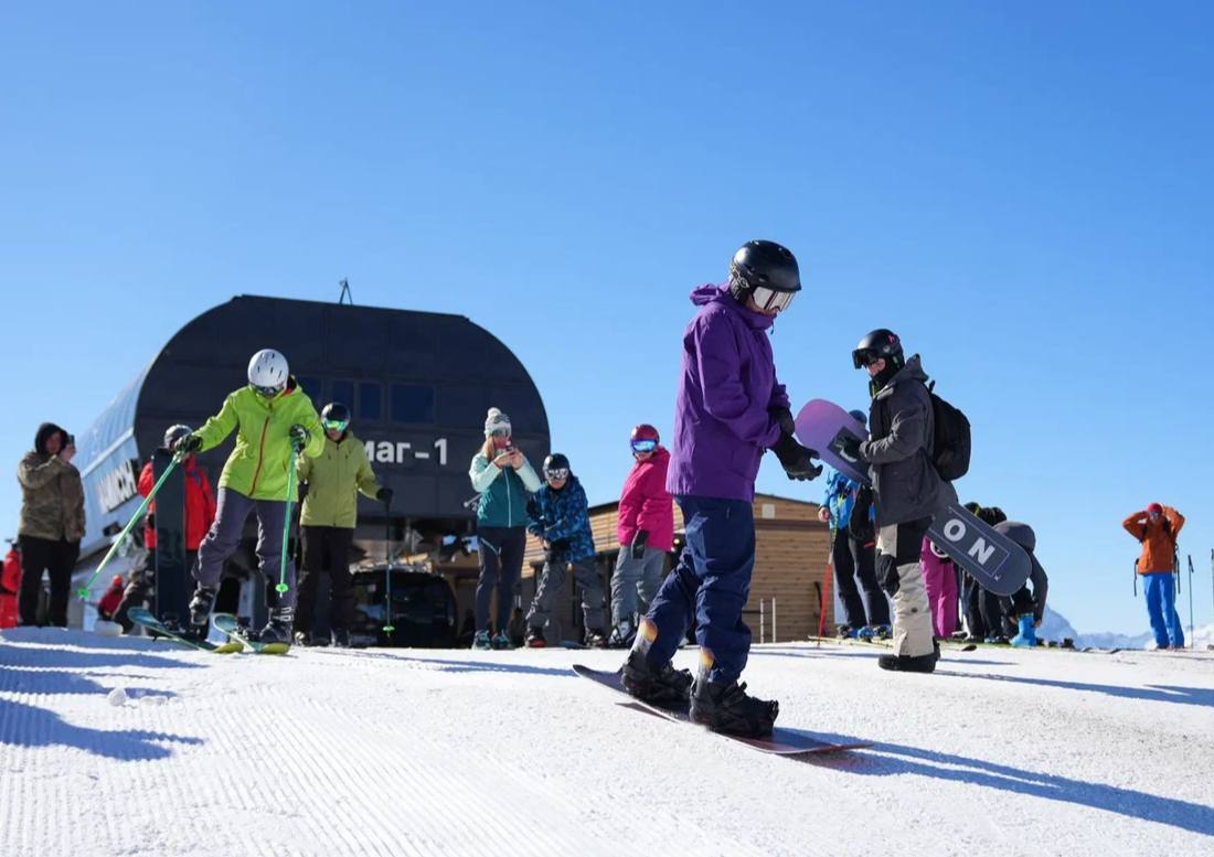 Дмитрий Чернышенко и Максим Решетников представили показатели внутреннего туризма за первые 2 месяца 2026 года Дмитрий Чернышенко и Максим Решетников представили показатели внутреннего туризма за первые 2 месяца 2026 года