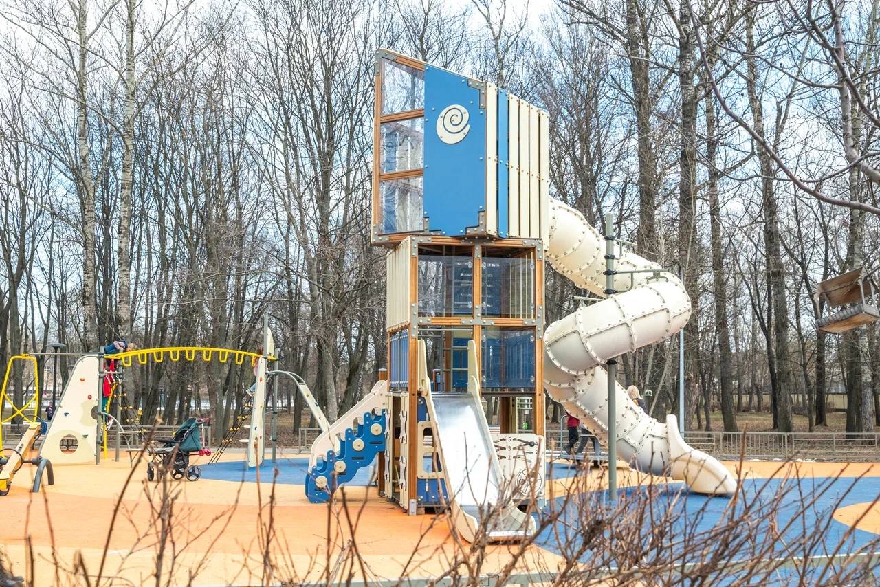 На еженедельном оперативном совещании под руководством Губернатора Московской области Андрея Юрьевича Воробьева с членами правительства и главами муниципалитетов обсудили благоустройство территорий На еженедельном оперативном совещании под руководством Губернатора Московской области Андрея Юрьевича Воробьева с членами правительства и главами муниципалитетов обсудили благоустройство территорий