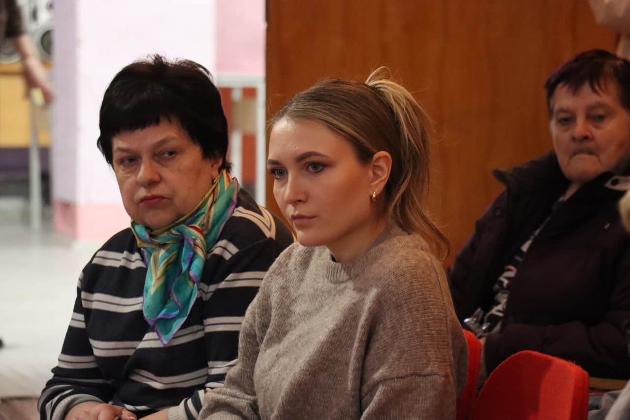 Дом культуры в Дубнево — точка диалога депутата Госдумы Александра Когана с жителями и новые решения для округа Дом культуры в Дубнево — точка диалога депутата Госдумы Александра Когана с жителями и новые решения для округа