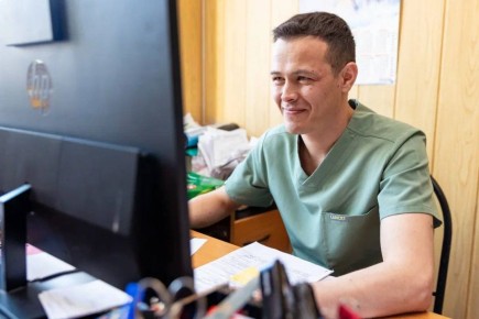 Руслан Заголовацкий: Хочу рассказать вам о человеке, к которому отношусь с большим уважением, — нейрохирурге Сардорбеке Сабирове