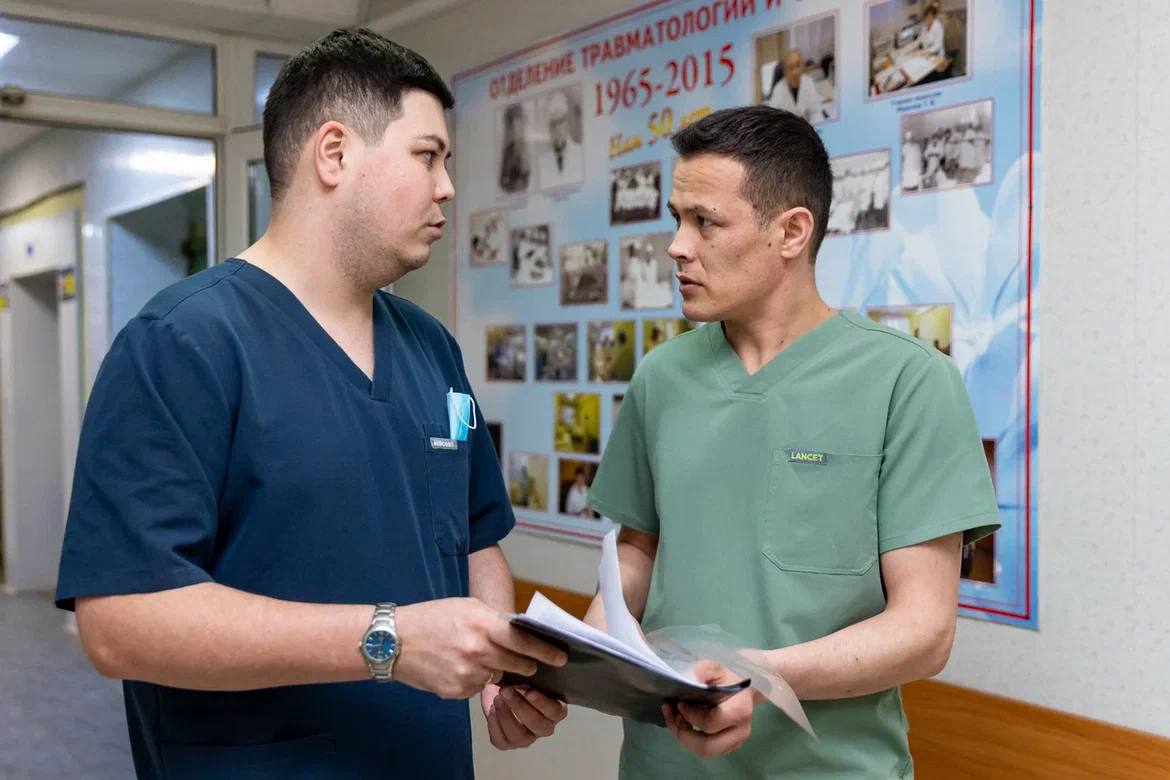 Руслан Заголовацкий: Хочу рассказать вам о человеке, к которому отношусь с большим уважением, — нейрохирурге Сардорбеке Сабирове Руслан Заголовацкий: Хочу рассказать вам о человеке, к которому отношусь с большим уважением, — нейрохирурге Сардорбеке Сабирове