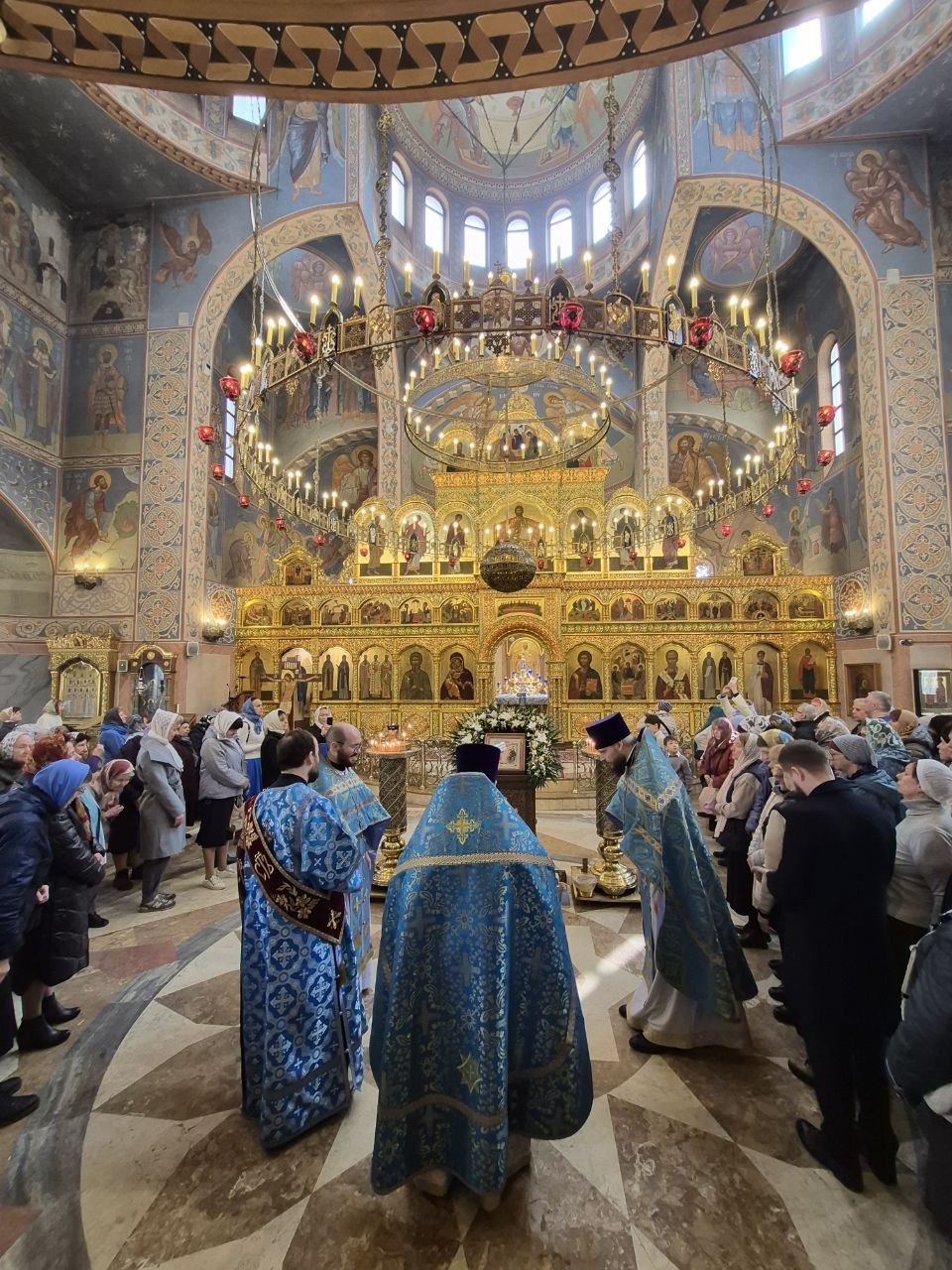 Православные жители Реутова отпраздновали Благовещение Православные жители Реутова отпраздновали Благовещение