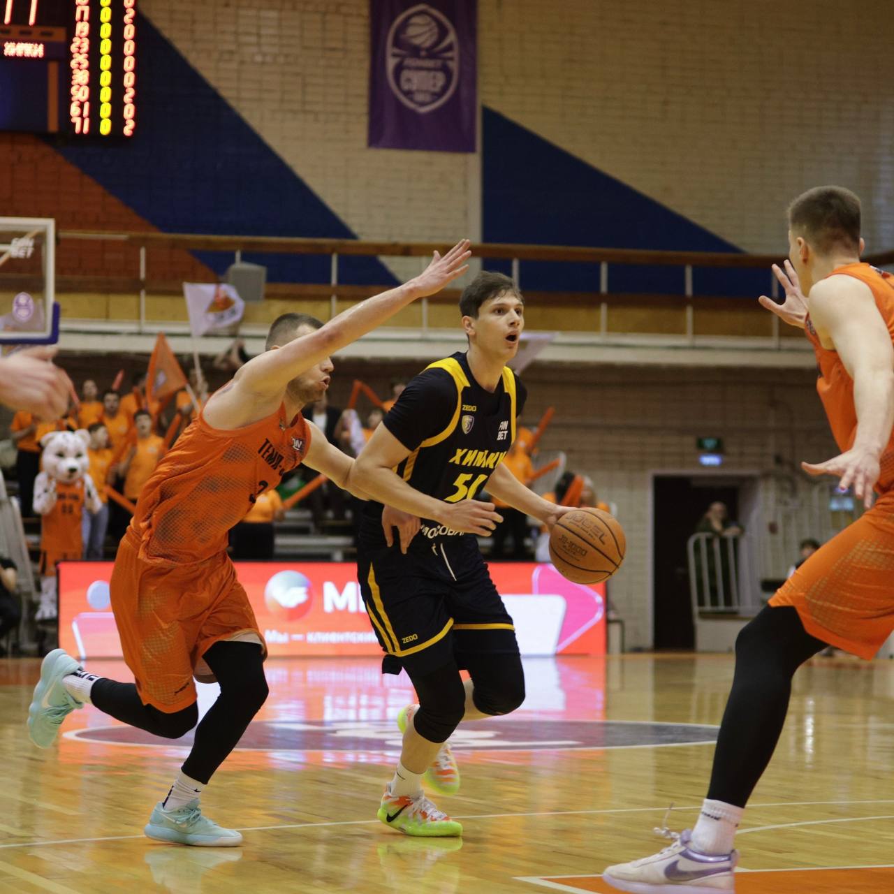 Баскетбольный клуб «Химки» одержал победу в стартовом матче плей-офф Суперлиги Баскетбольный клуб «Химки» одержал победу в стартовом матче плей-офф Суперлиги