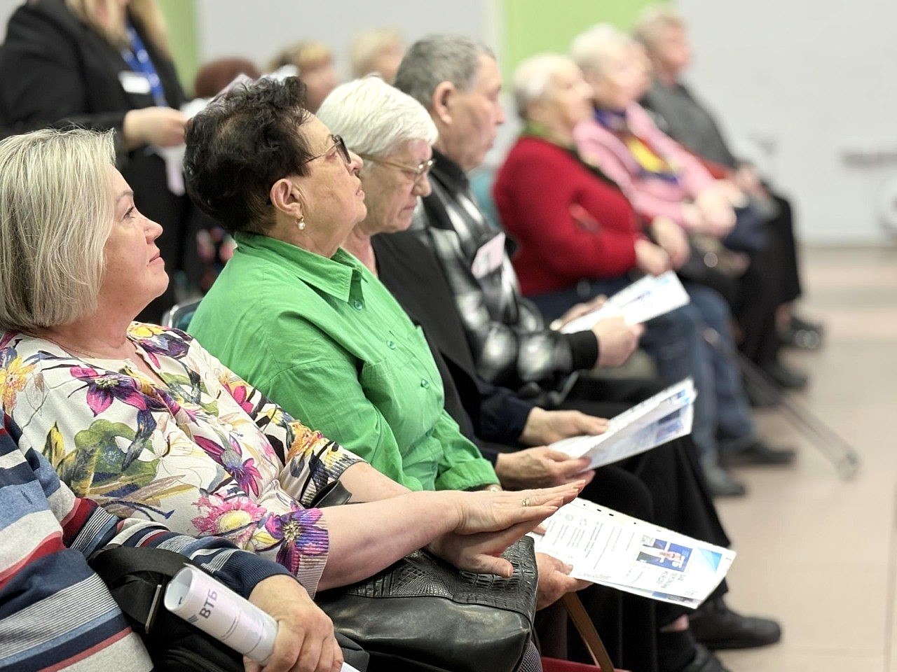 «СТОП-МОШЕННИКИ»: В Электростали учат защищать себя в цифровом пространстве