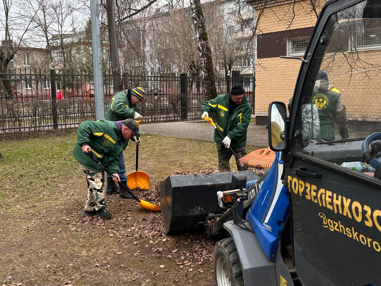 Городские территории приводят в порядок Городские территории приводят в порядок