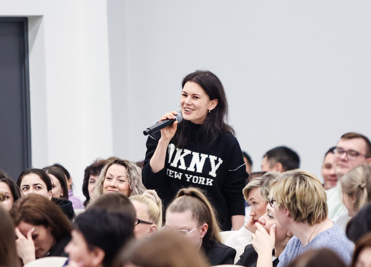 Дмитрий Волков: С ключевыми итогами за прошлый год и задачами, что будут определять работу в этом году, перед жителями и коллегами отчиталась начальник территориального отдела Отрадненское Снежана Анатольевна Каменева Дмитрий Волков: С ключевыми итогами за прошлый год и задачами, что будут определять работу в этом году, перед жителями и коллегами отчиталась начальник территориального отдела Отрадненское Снежана Анатольевна Каменева