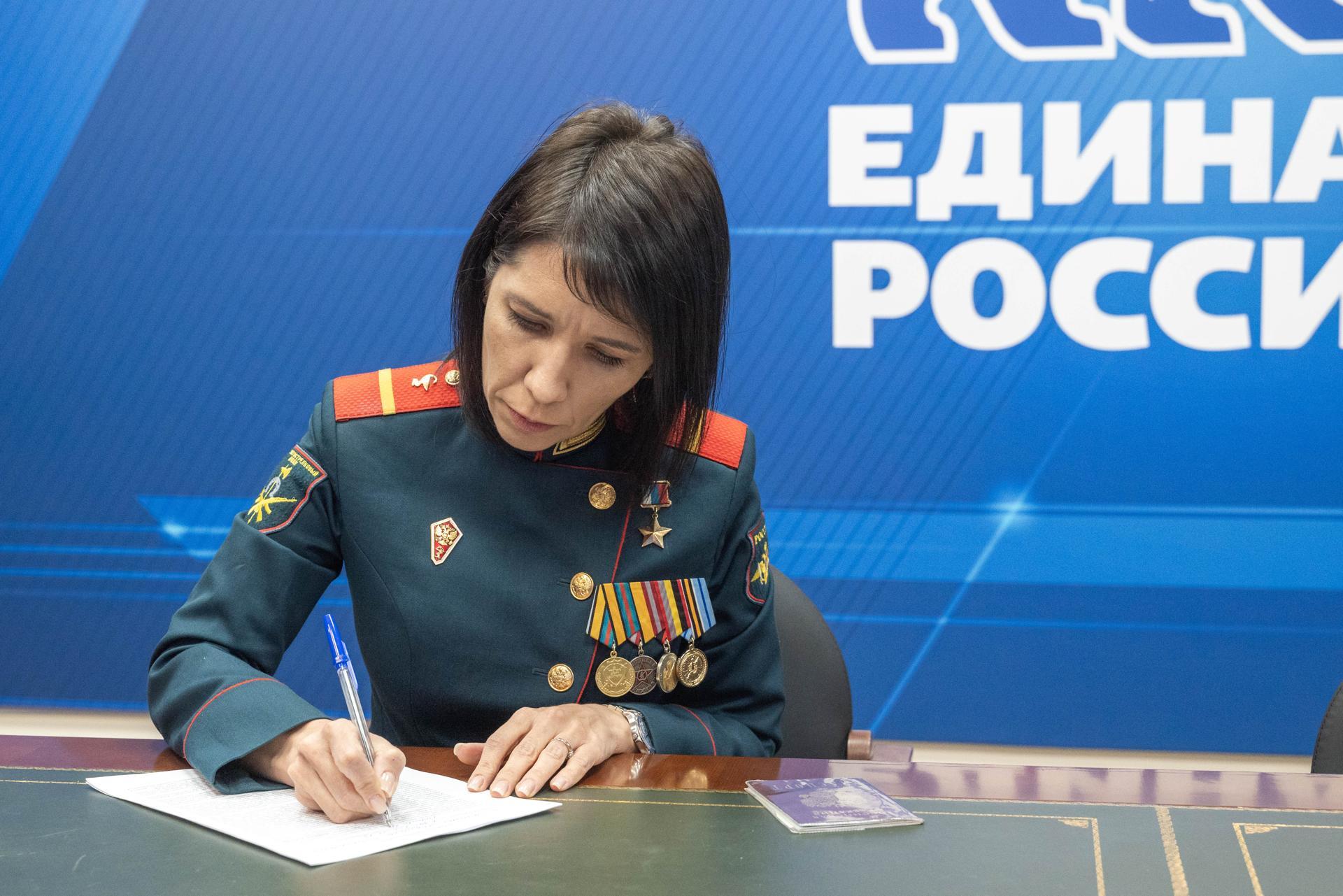 Герой России Людмила Болилая из Ступино участвует в предварительном голосовании «Единой России» Герой России Людмила Болилая из Ступино участвует в предварительном голосовании «Единой России»