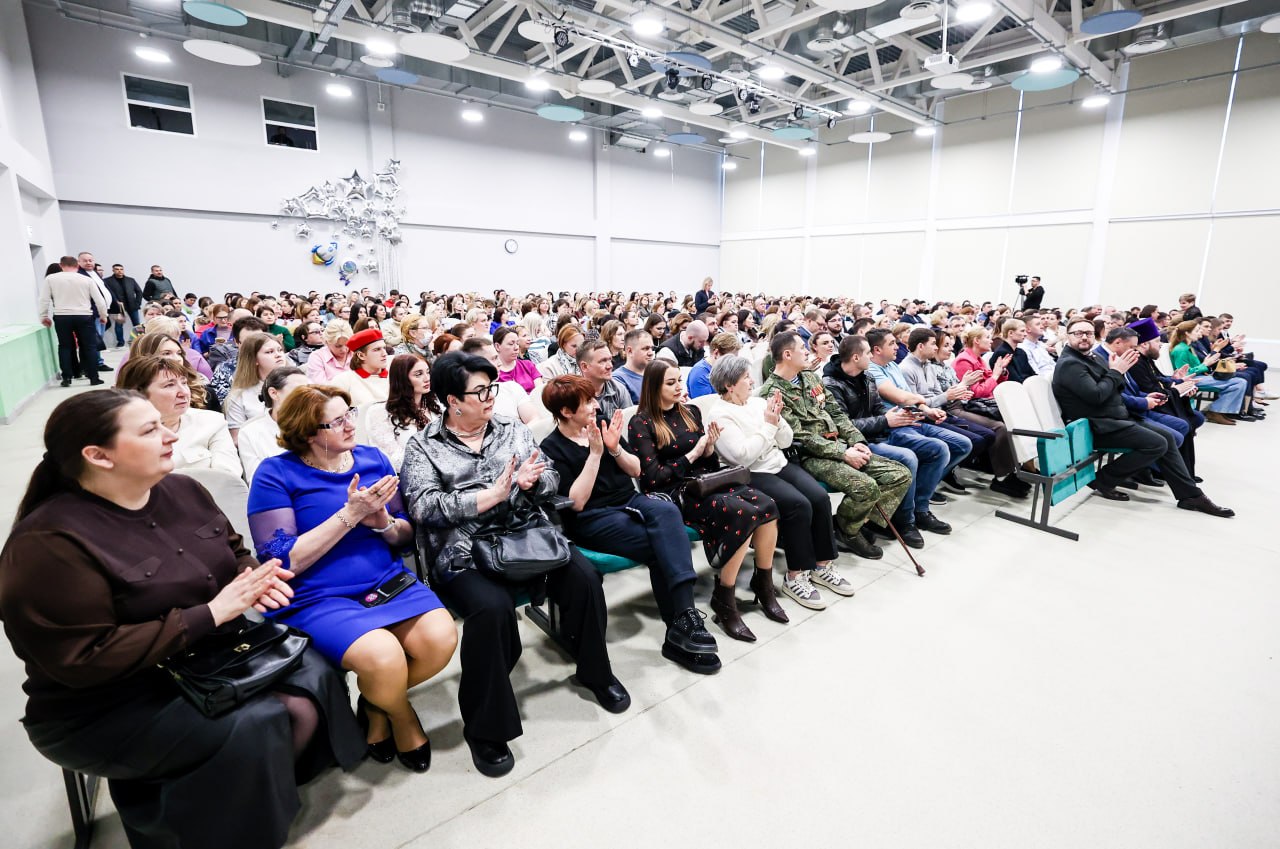 Дмитрий Волков: С ключевыми итогами за прошлый год и задачами, что будут определять работу в этом году, перед жителями и коллегами отчиталась начальник территориального отдела Отрадненское Снежана Анатольевна Каменева Дмитрий Волков: С ключевыми итогами за прошлый год и задачами, что будут определять работу в этом году, перед жителями и коллегами отчиталась начальник территориального отдела Отрадненское Снежана Анатольевна Каменева