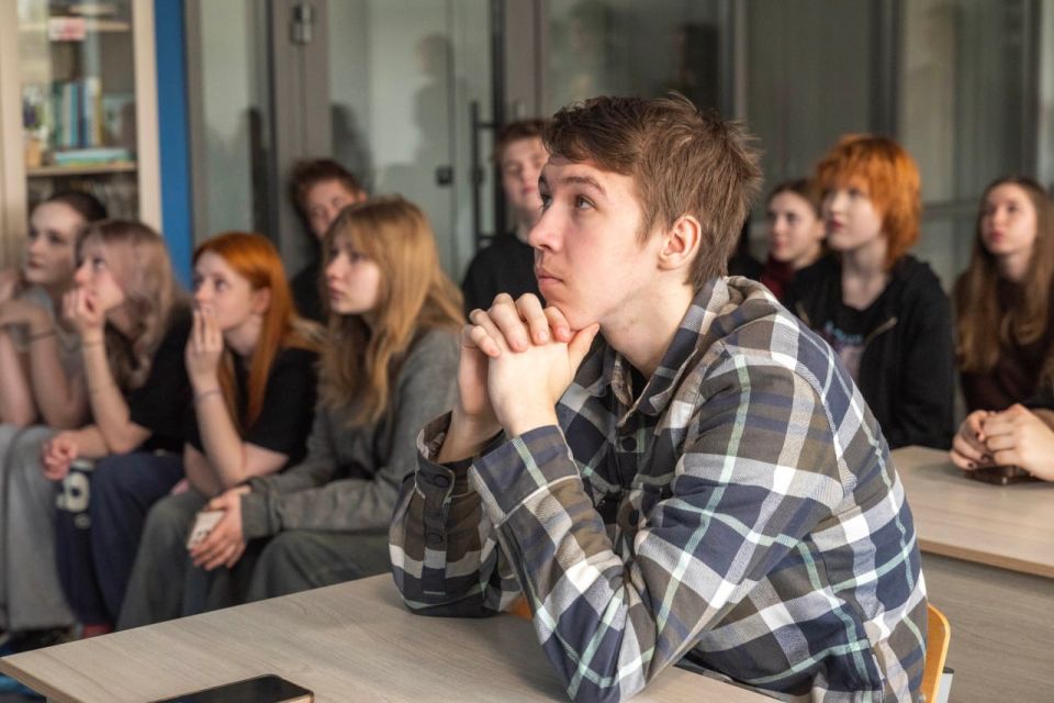 ���� ����������� ��������� � ����� ����������