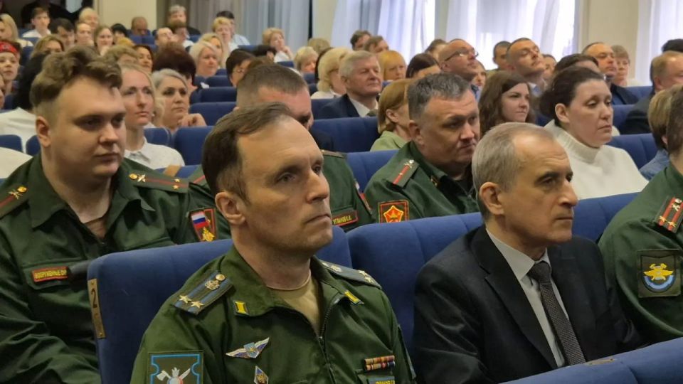8 ������ � �������� ������ ������������� �����������, ����������� 108-� ��������� �� ��� ����������� �������� ������������