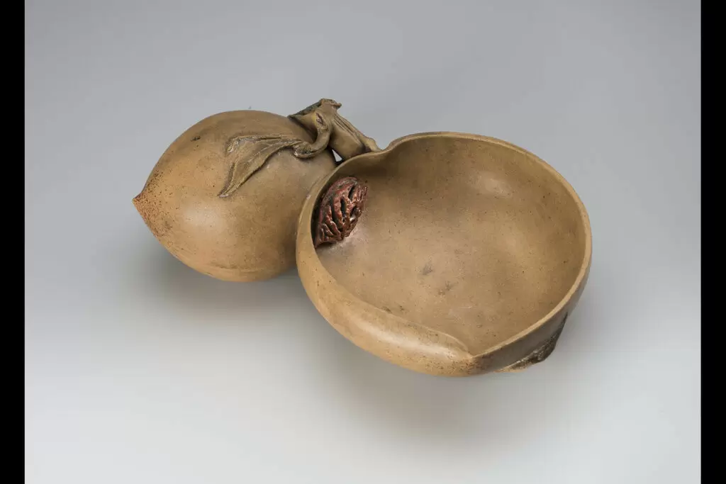 Погружение в мир исинской керамики: выставка в Эрмитаже