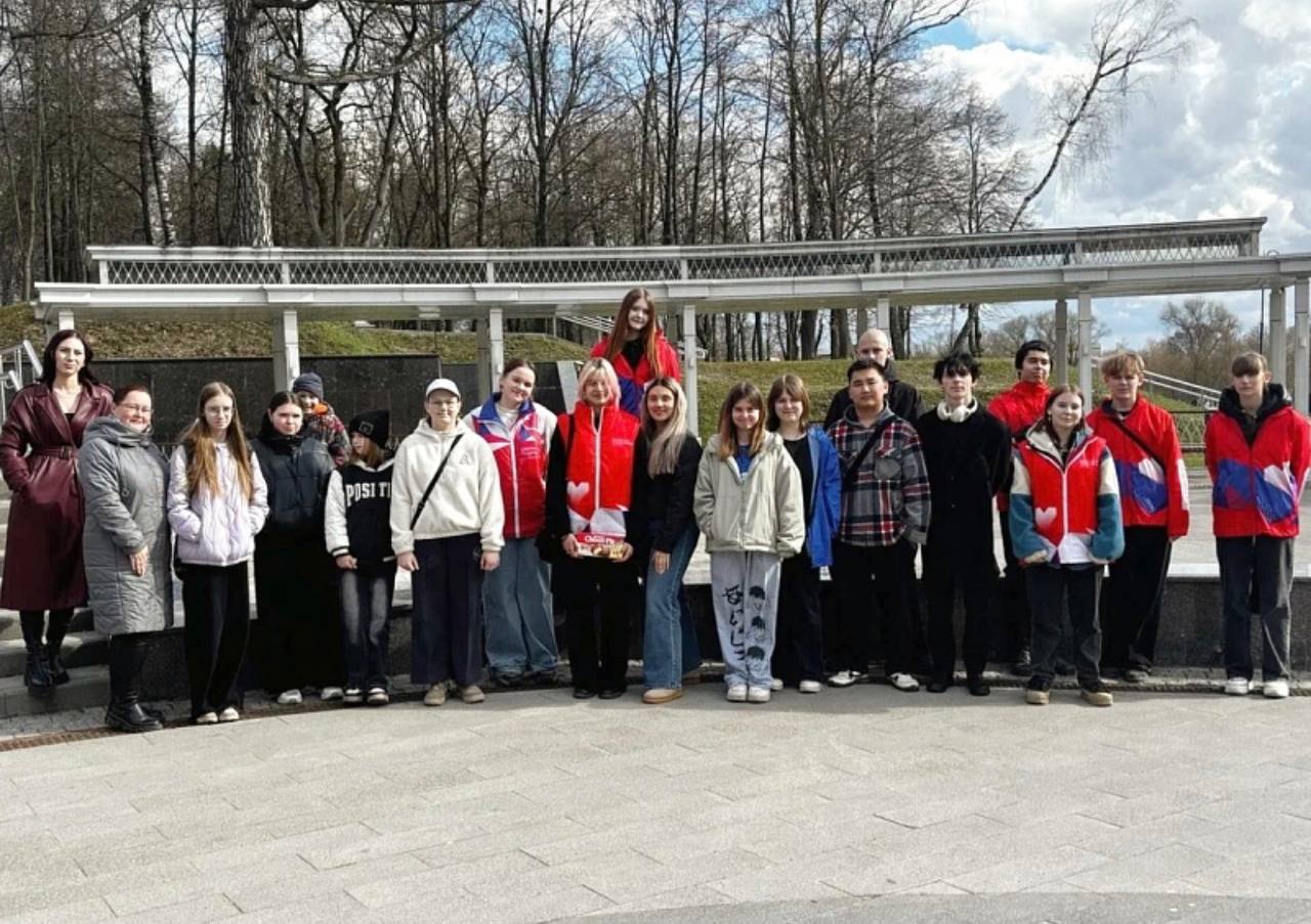Воскресенская молодёжь приняла участие в космическом фотоквесте Воскресенская молодёжь приняла участие в космическом фотоквесте