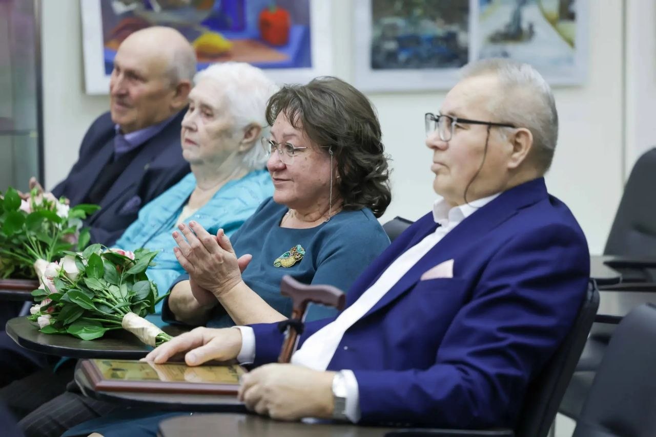 Григорий Артамонов: Сегодня мы поздравили семьи, чей союз выдержал испытание временем Григорий Артамонов: Сегодня мы поздравили семьи, чей союз выдержал испытание временем