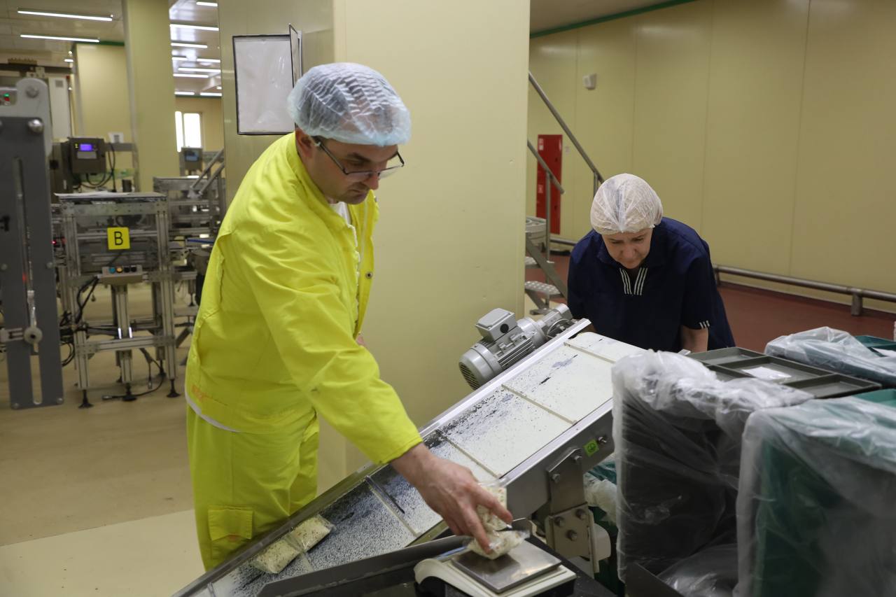 Глава г.о. Серпухов Алексей Шимко посетил с рабочим визитом предприятие «Маревен Фуд Сэнтрал» Глава г.о. Серпухов Алексей Шимко посетил с рабочим визитом предприятие «Маревен Фуд Сэнтрал»