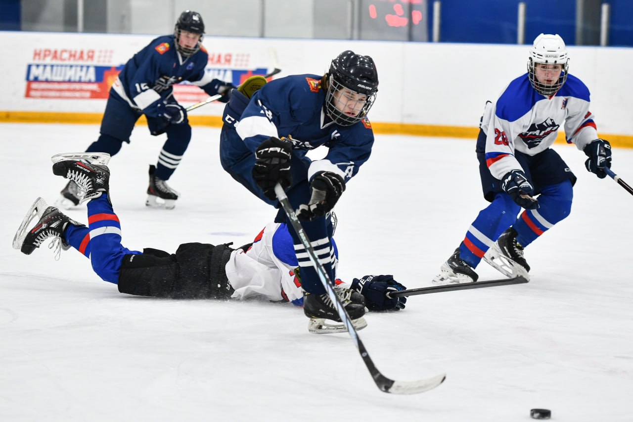 Бронза Кубка Чемпионов 3х3 у мытищинских хоккеистов Бронза Кубка Чемпионов 3х3 у мытищинских хоккеистов
