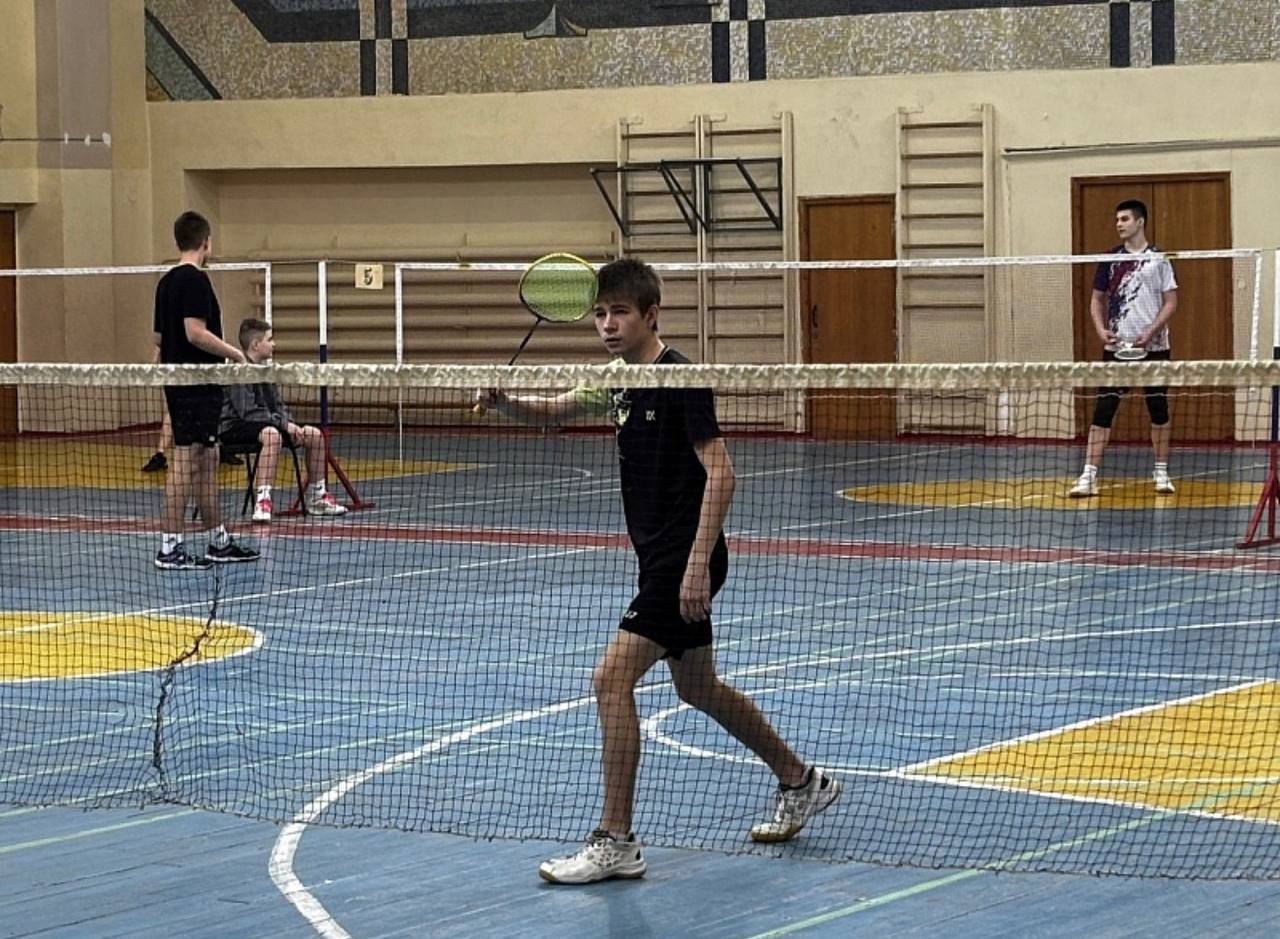 8 апреля в спортивном зале МОУ «СОШ «Горизонт» прошел чемпионат городского округа Воскресенск по бадминтону 8 апреля в спортивном зале МОУ «СОШ «Горизонт» прошел чемпионат городского округа Воскресенск по бадминтону