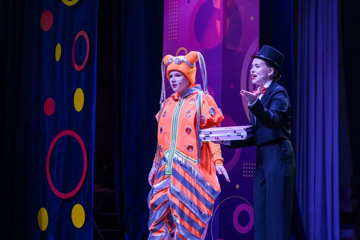 Самый милый праздник!. Всеми любимый фестиваль "Малышок" распахнул свои двери в 20-й раз! На сцене ЦКиД г. Куровское собралось более 60 юных талантов со всего округа: малыши от 3 до 7 лет радовали жюри всем чем можно, будь...