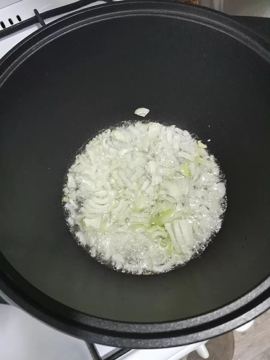 Куриная печень в сливочно-сметанном соусе: сытный и вкусный ужин