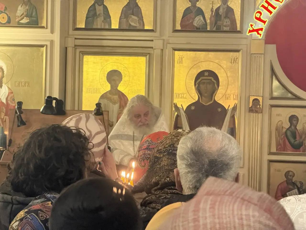 В Красногорске начались пасхальные богослужения В Красногорске начались пасхальные богослужения