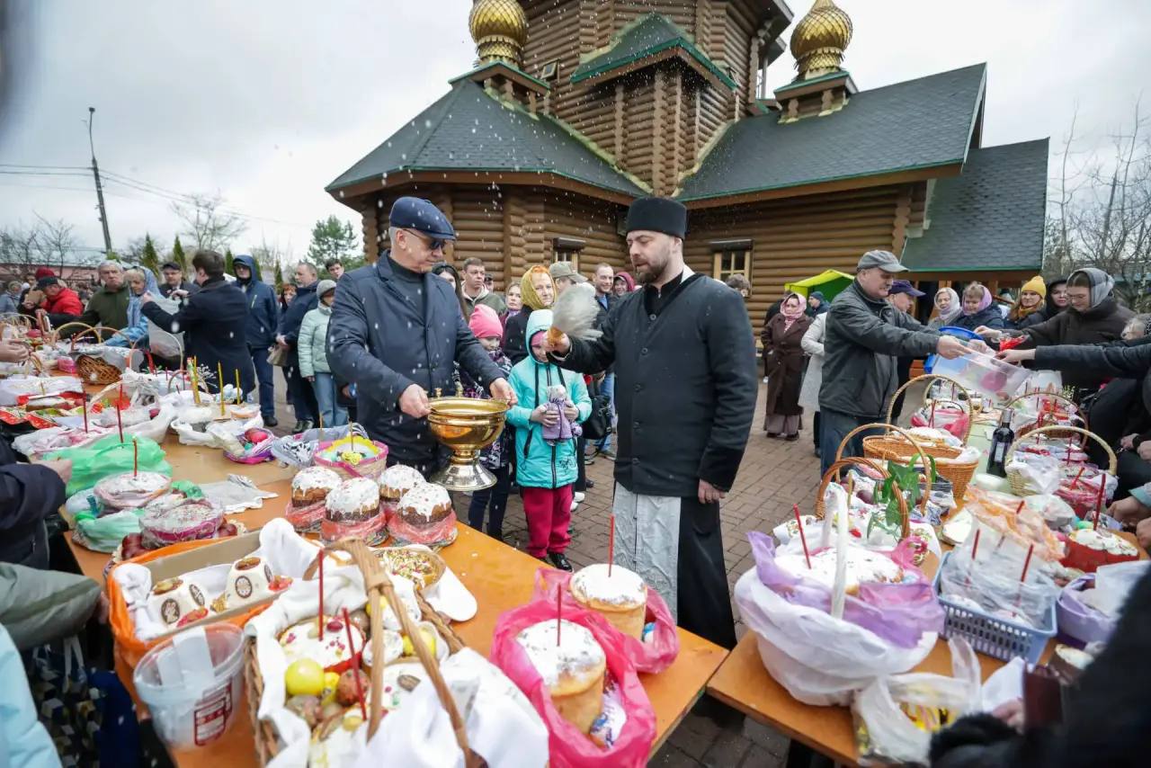 В Георгиевском храме Подольска проходит благотворительная ярмарка В Георгиевском храме Подольска проходит благотворительная ярмарка