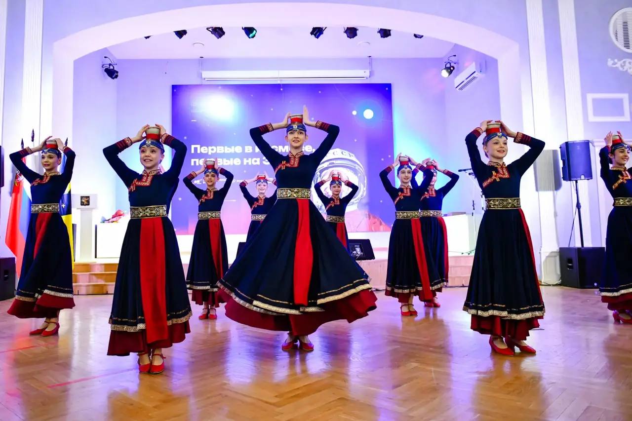 За вклад в космос: в Химках наградили сотрудников НПО Лавочкина в День космонавтики За вклад в космос: в Химках наградили сотрудников НПО Лавочкина в День космонавтики