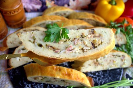 Картофельный рулет с беконом и яйцом: Ваш новый кулинарный шедевр