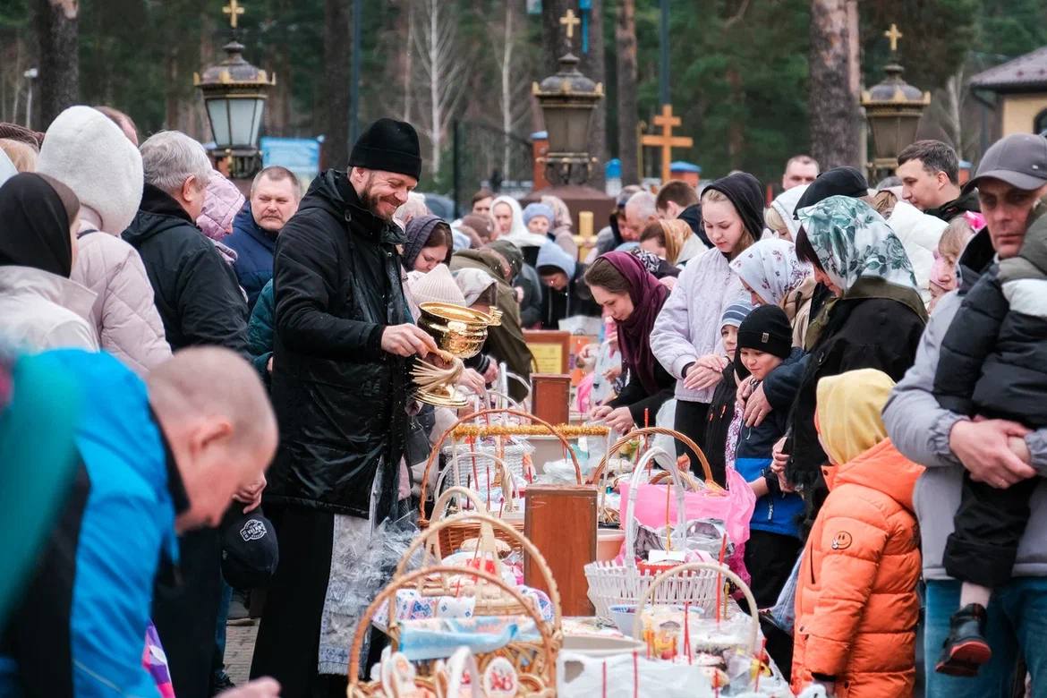 «Сия суббота есть преблагословенная, в ней же Христос, уснув, воскреснет тридневен» «Сия суббота есть преблагословенная, в ней же Христос, уснув, воскреснет тридневен»