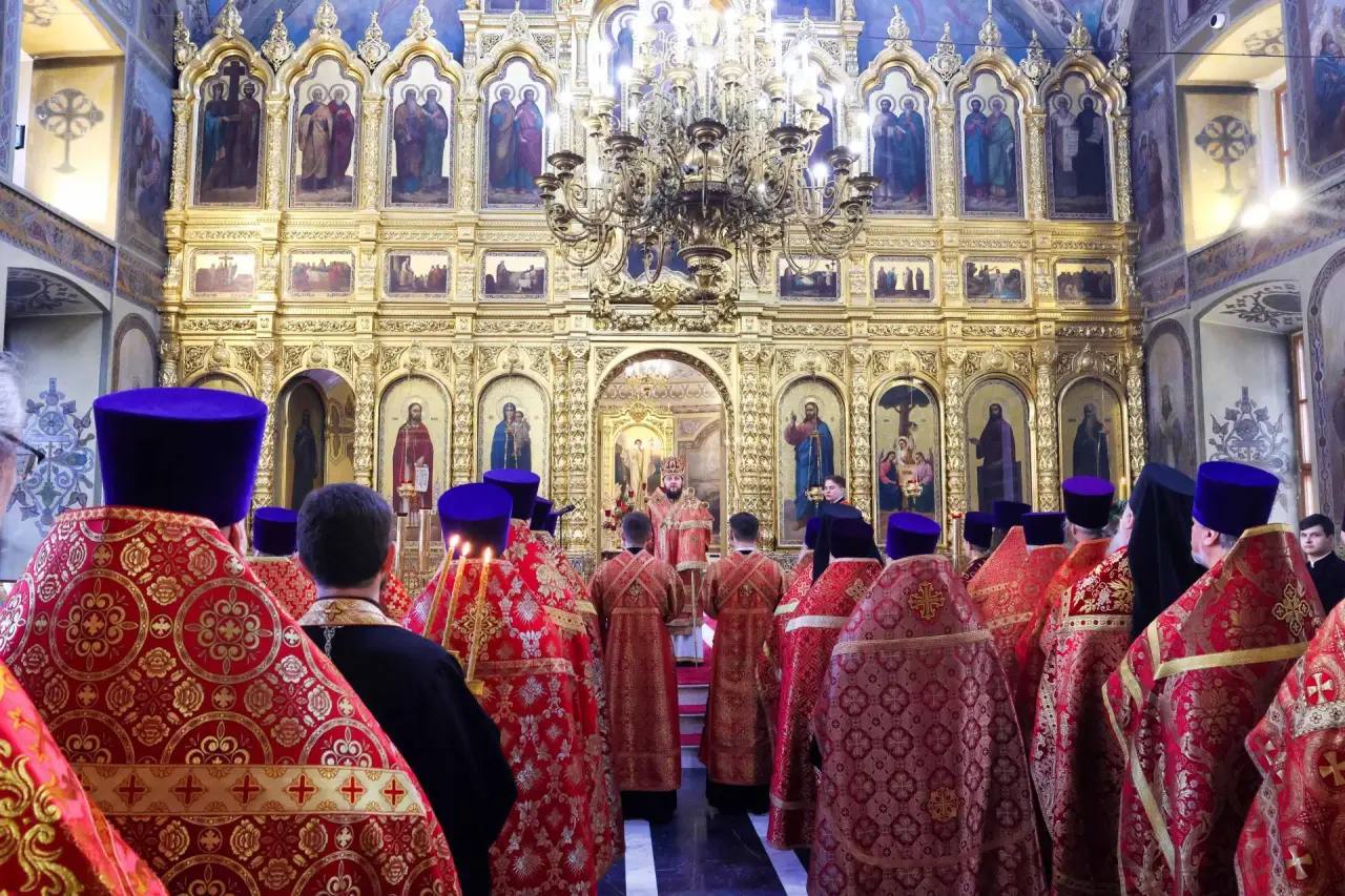 Михаил Собакин: В Светлый праздник Пасхи вместе с коллегами, главами Подольска и Серпухова, принял участие в Крестном ходе