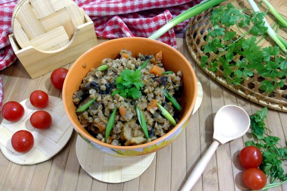 ����������� � ���: ������ � ������� � ��������-��������� �����