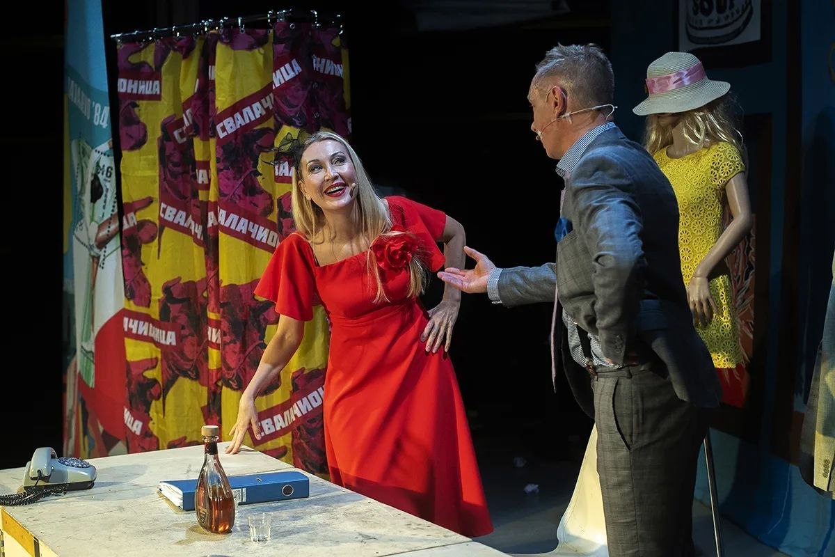 Гастроли Пушкинского музыкально-драматического театра в Витебске на сцене Национального академического драматического театра имени Якуба Коласа Гастроли Пушкинского музыкально-драматического театра в Витебске на сцене Национального академического драматического театра имени Якуба Коласа