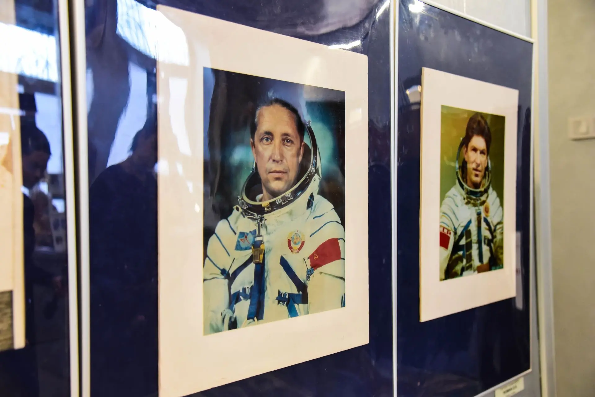 В Мытищинском историко-художественном музее открылась выставка «Созвездие», приуроченная ко Дню космонавтики