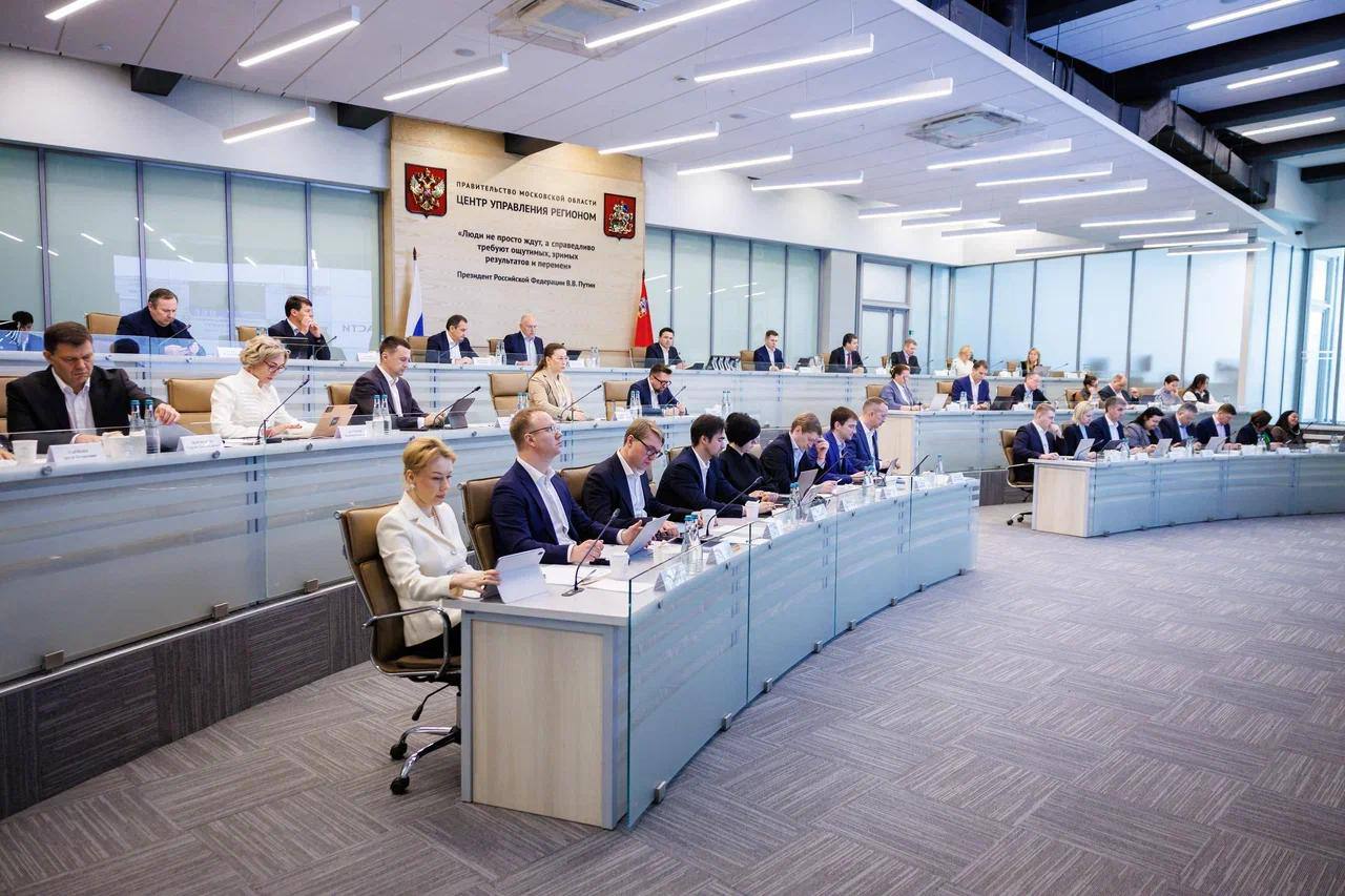 Станислав Каторов: Сегодня на еженедельном совещании под руководством Губернатора Московской области Андрея Юрьевича Воробьёва обсудили важную для жителей тему — организацию работы общественного транспорта Станислав Каторов: Сегодня на еженедельном совещании под руководством Губернатора Московской области Андрея Юрьевича Воробьёва обсудили важную для жителей тему — организацию работы общественного транспорта