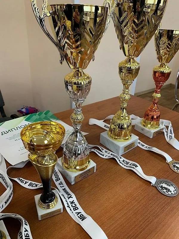 В рамках проекта «Успех в единстве поколений» Единой России в Воскресенском шахматном клубе состоялся праздничный турнир, посвященный Дню космонавтики В рамках проекта «Успех в единстве поколений» Единой России в Воскресенском шахматном клубе состоялся праздничный турнир, посвященный Дню космонавтики