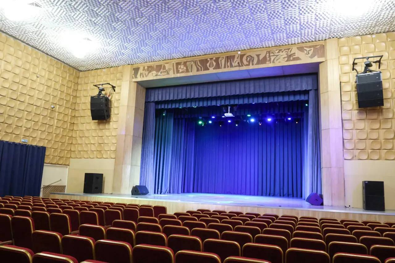 Депутат Московской областной Думы Олег Жолобов проверил итоги ремонта в Доме культуры имени Лепсе Депутат Московской областной Думы Олег Жолобов проверил итоги ремонта в Доме культуры имени Лепсе