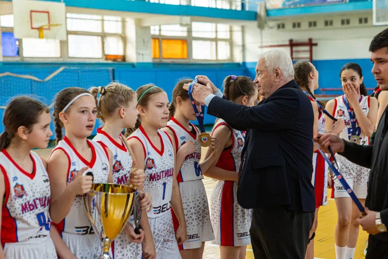 Мытищинские баскетболистки забирали подмосковное золото Мытищинские баскетболистки забирали подмосковное золото